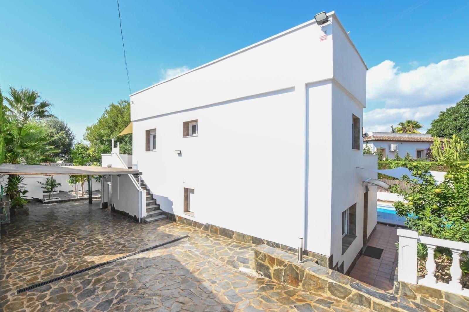 7 soveværelse Villa til salg i Calpe / Calp med swimmingpool - € 695.000 (Ref: 9772644)