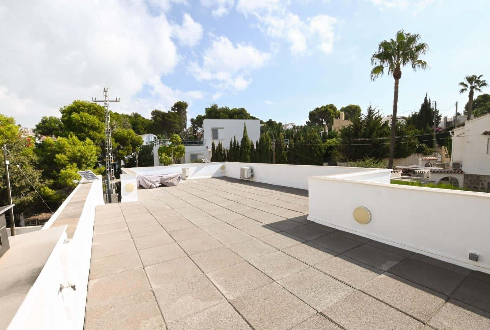 7 soveværelse Villa til salg i Calpe / Calp med swimmingpool - € 695.000 (Ref: 9772644)