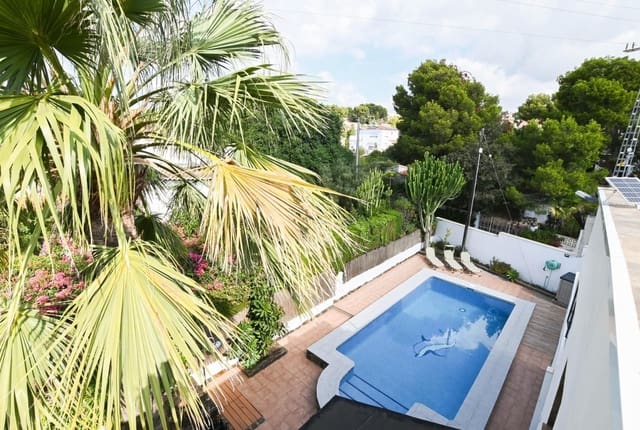 7 soveværelse Villa til salg i Calpe / Calp med swimmingpool - € 695.000 (Ref: 9772644)