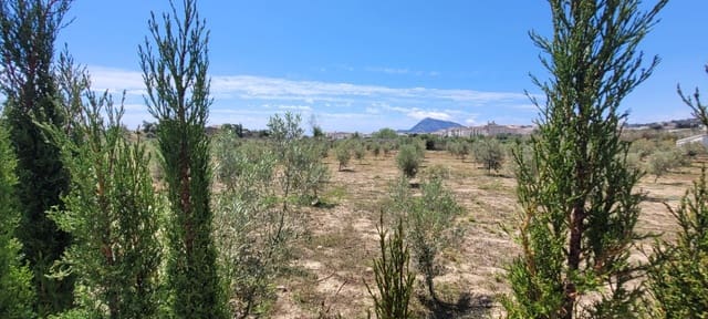 Grunde uden byggetilladelser til salg i Altea - € 399.000 (Ref: 9835090)