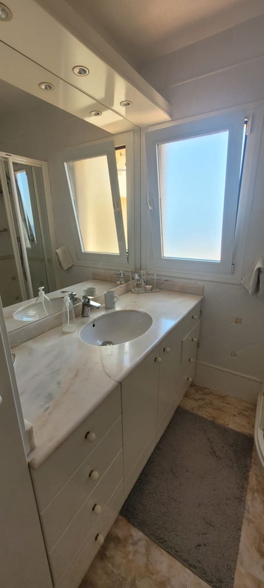 3 sypialnia Apartament na sprzedaż w Altea z basenem garażem - 575 000 € (Ref: 9891551)