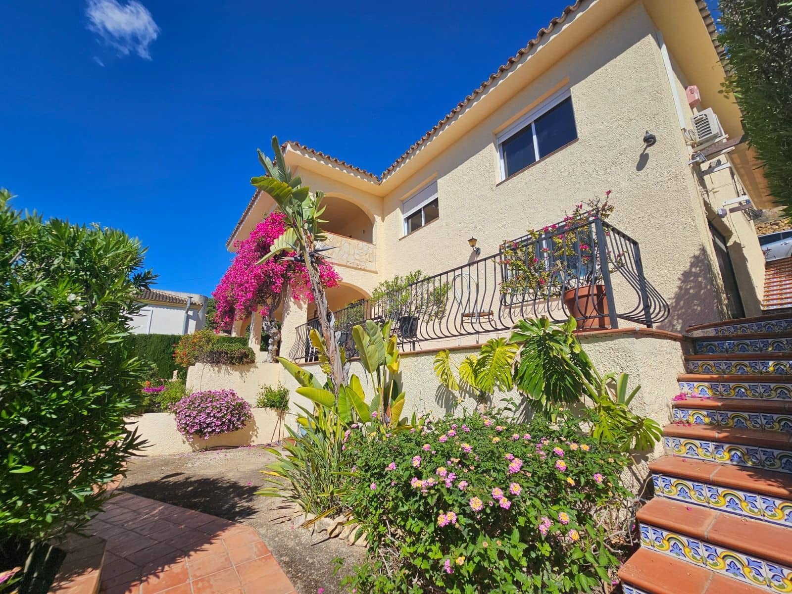 4 chambre Villa/Maison à vendre à Altea la Vella avec piscine garage - 1 400 000 € (Ref: 9893661)
