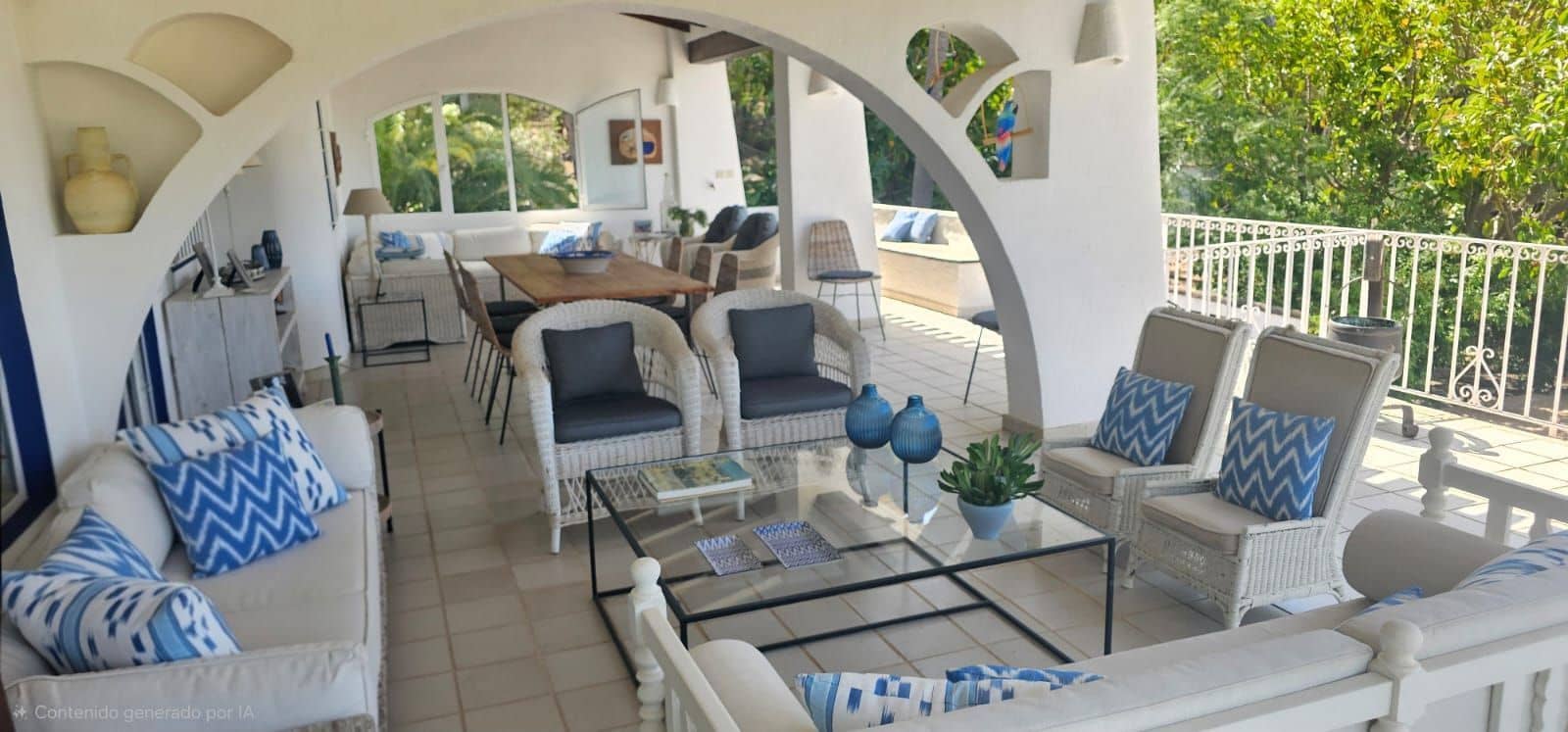 6 bedroom Villa for sale in Altea with pool garage - € 1,590,000 (Ref: 9919259)