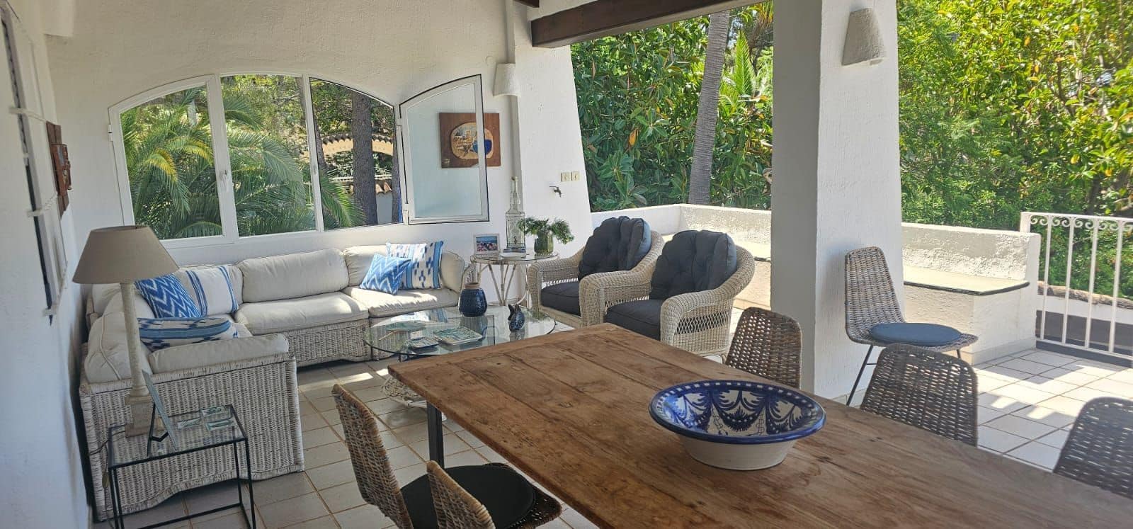 6 bedroom Villa for sale in Altea with pool garage - € 1,590,000 (Ref: 9919259)