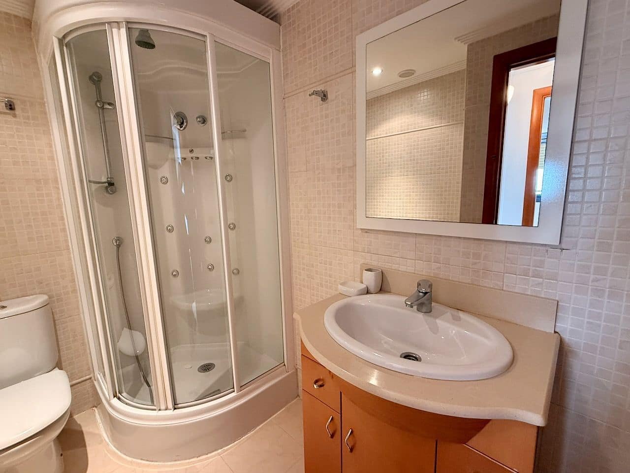 2 bedroom Apartment for sale in Altea with pool garage - € 385,000 (Ref: 9928666)