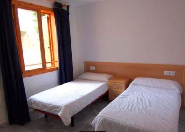 Apartamento de 3 habitaciones en Altea en venta con piscina - 390.000 € (Ref: 9939299)