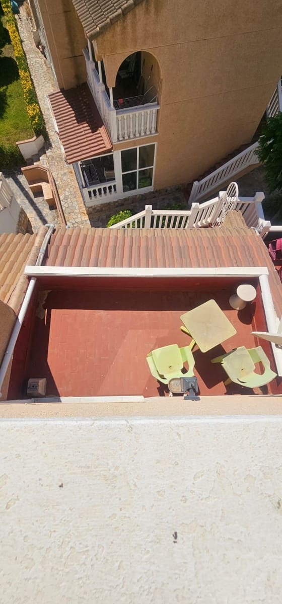 Casa de 1 habitación en Albir en venta con piscina - 205.000 € (Ref: 9945036)