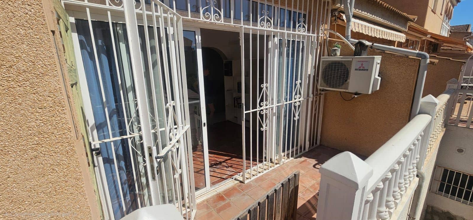 Casa de 1 habitación en Albir en venta con piscina - 205.000 € (Ref: 9945036)