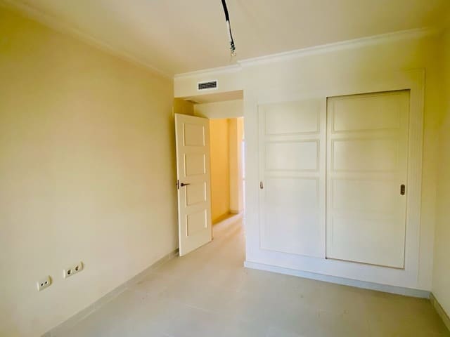 Apartamento de 2 habitaciones en Altea en venta con piscina garaje - 1.050.000 € (Ref: 9984296)