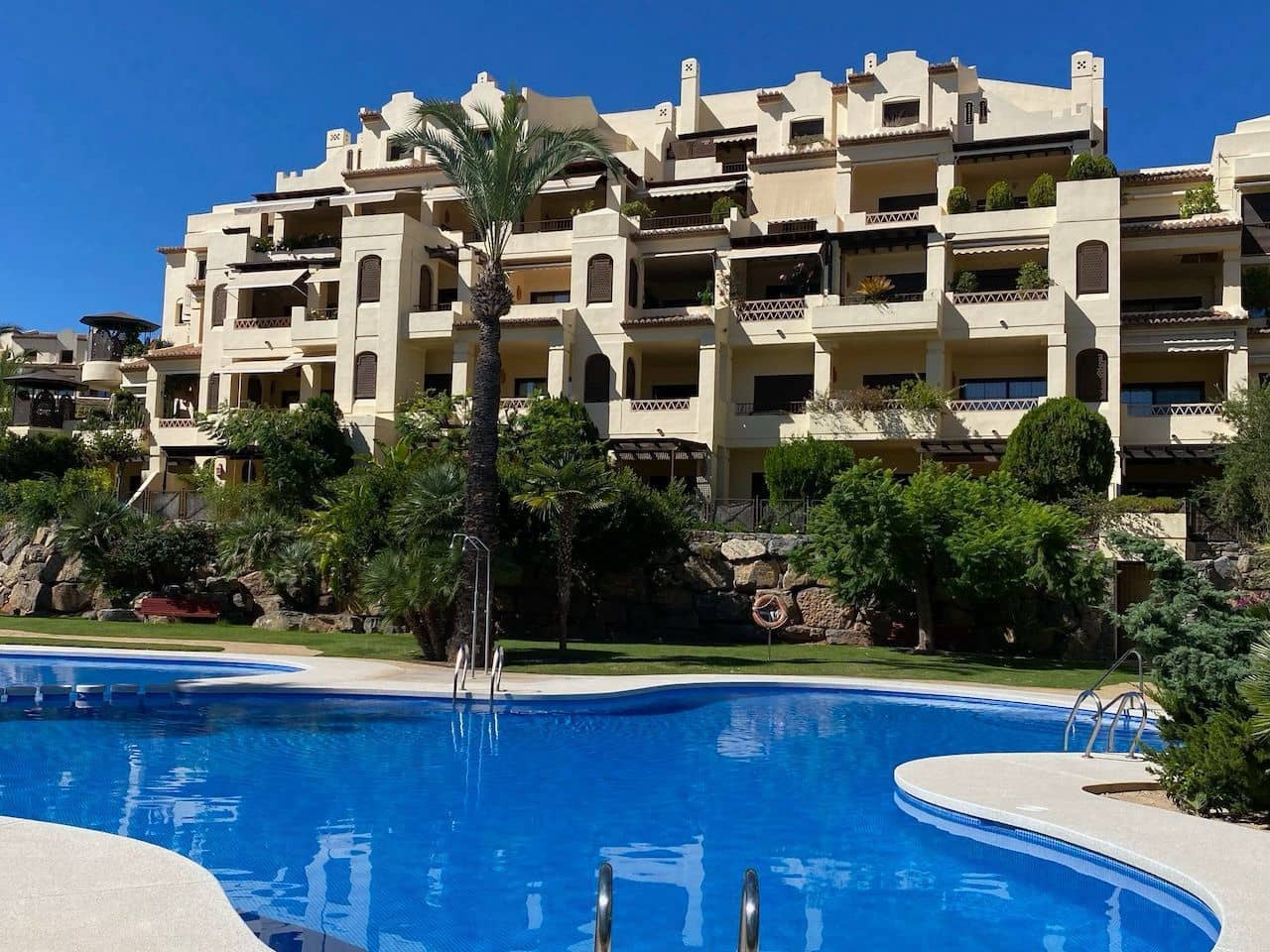 2 Zimmer Apartment zu verkaufen in Altea mit Pool Garage - 1.050.000 € (Ref: 9984296)