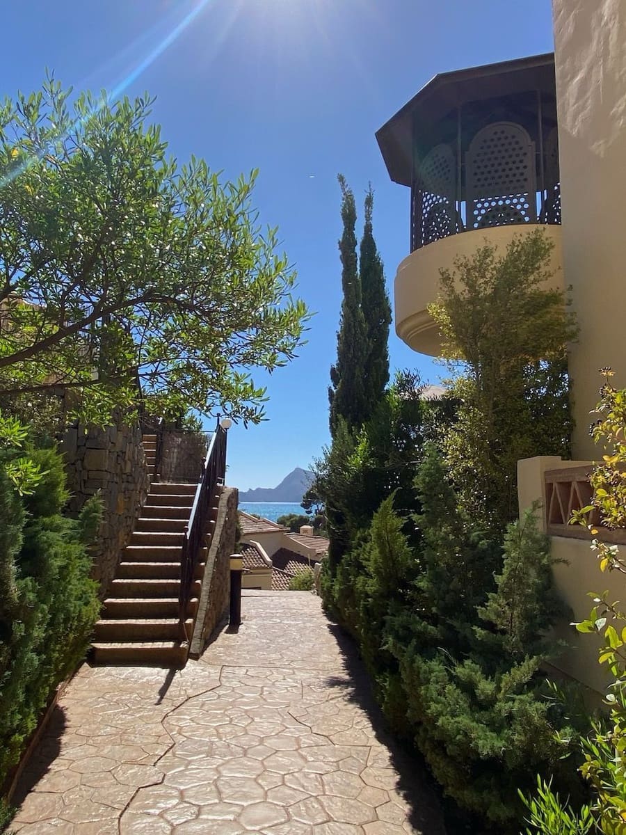 2 Zimmer Apartment zu verkaufen in Altea mit Pool Garage - 1.050.000 € (Ref: 9984296)