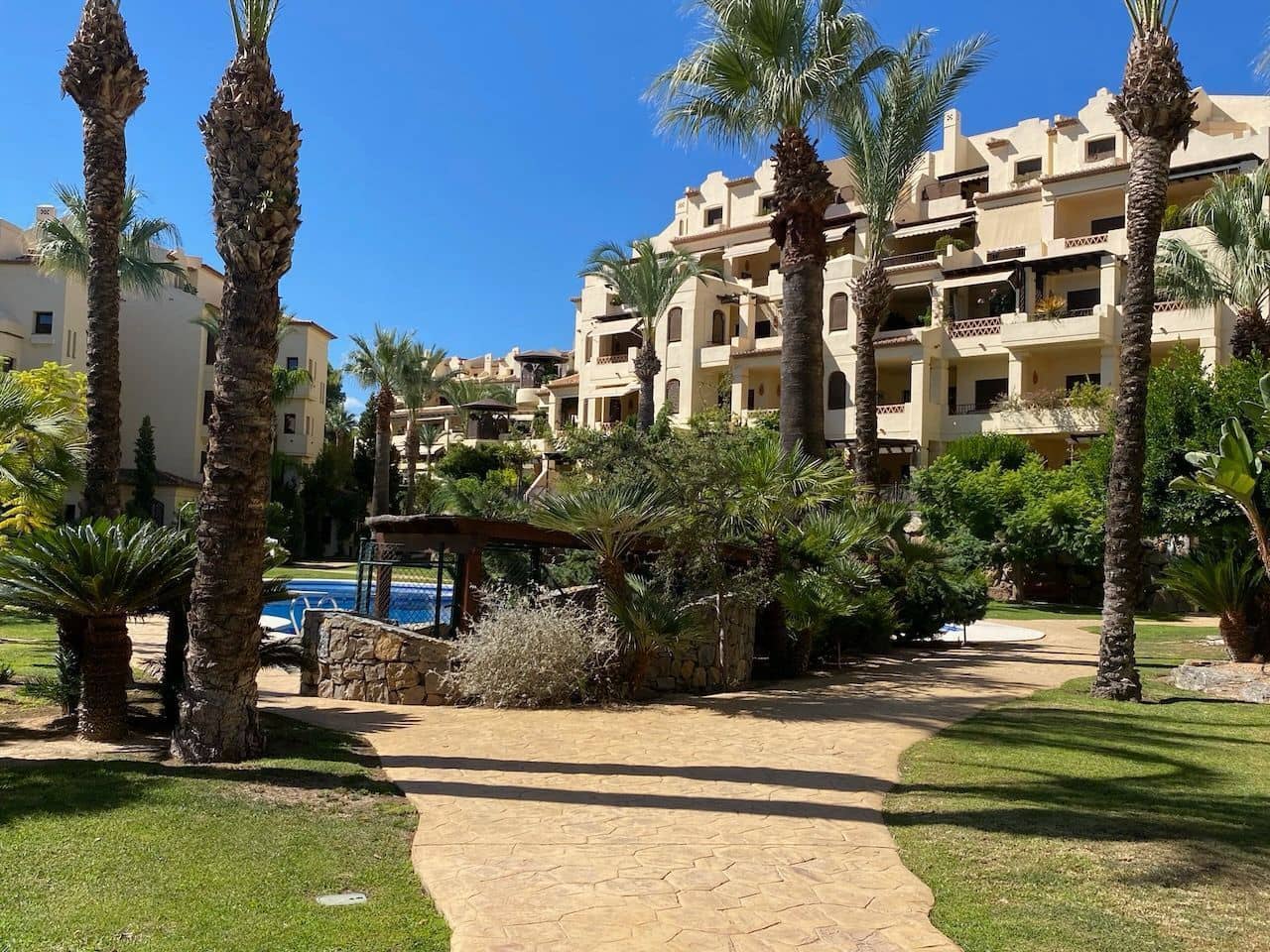 2 Zimmer Apartment zu verkaufen in Altea mit Pool Garage - 1.050.000 € (Ref: 9984296)
