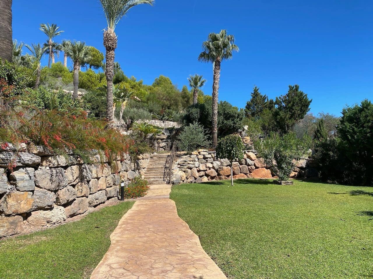 2 Zimmer Apartment zu verkaufen in Altea mit Pool Garage - 1.050.000 € (Ref: 9984296)