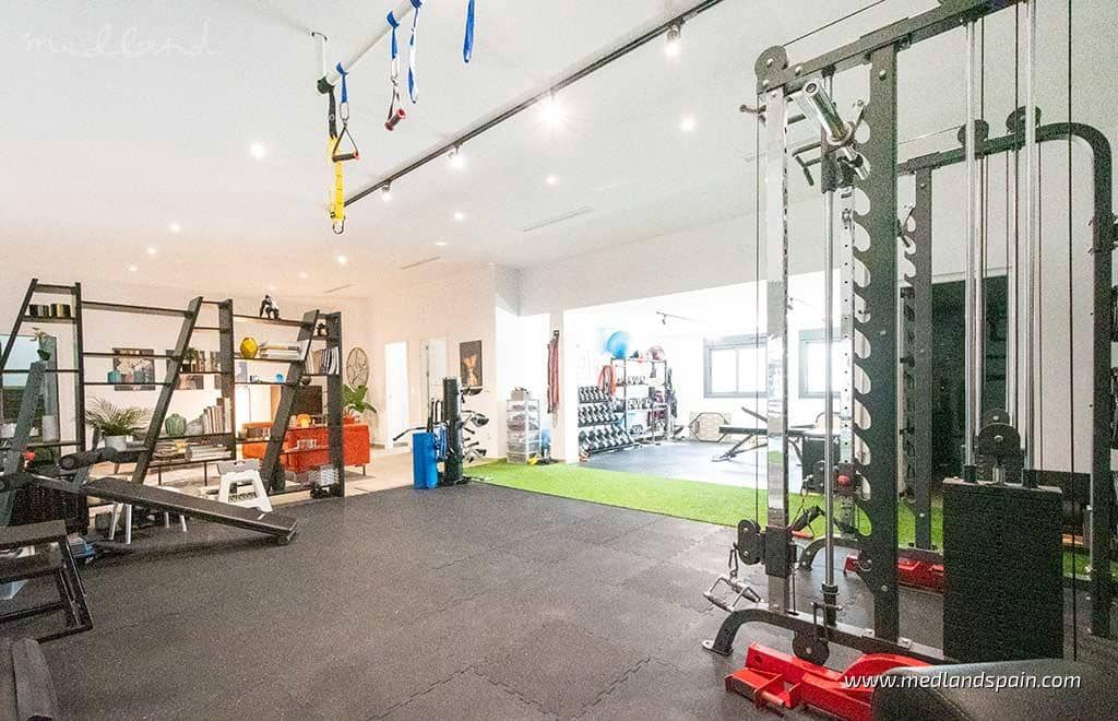 4 bedroom Villa for sale in La Mamola, Polopos with pool € 875,000