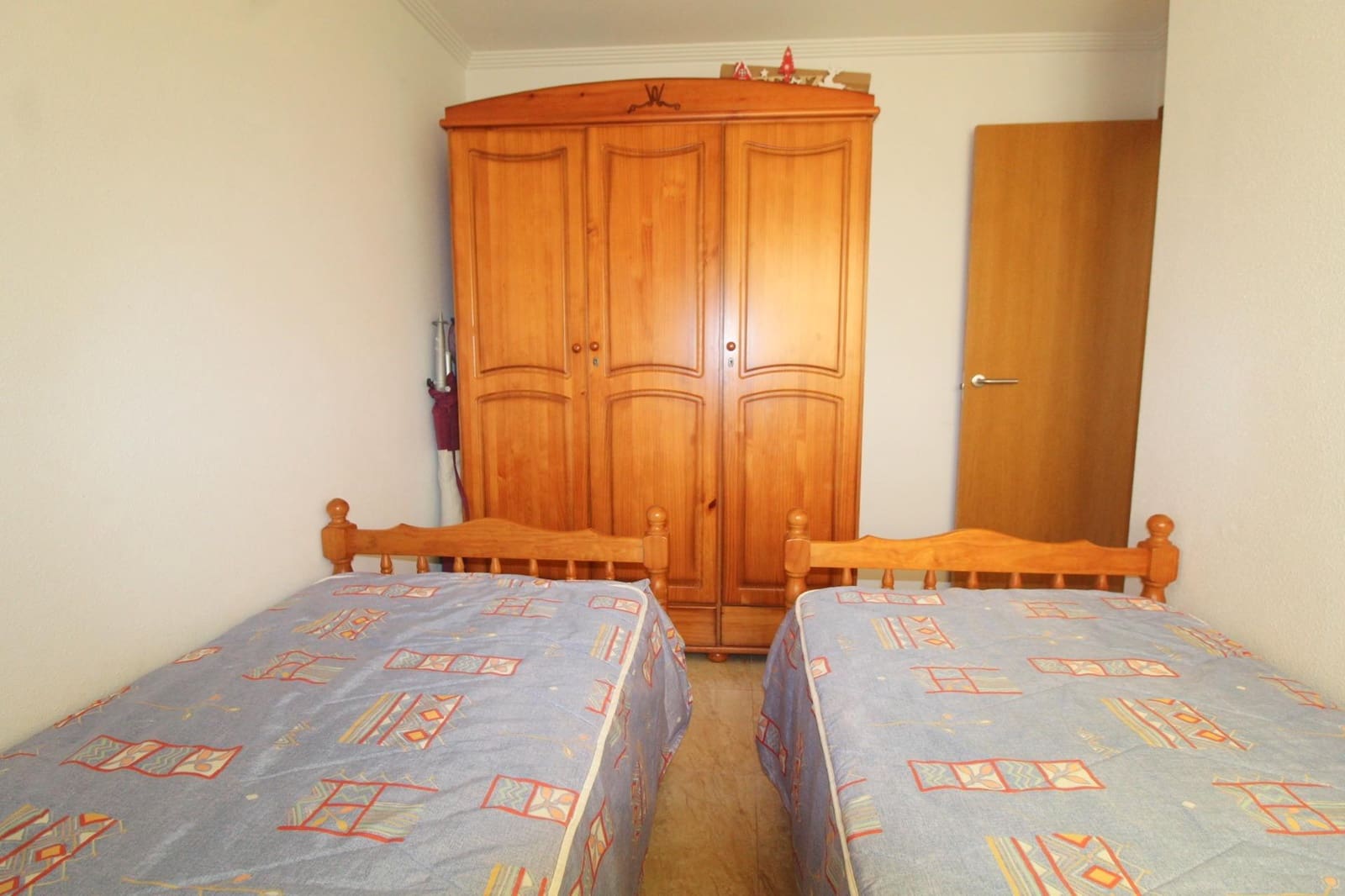 3 soverom Penthouse til salgs i Torrevieja med svømmebasseng - € 220 000 (Ref: 10109689)