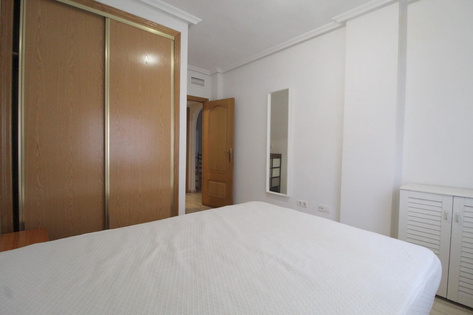 2 quarto Apartamento para venda em Torrevieja - 159 000 € (Ref: 10165050)