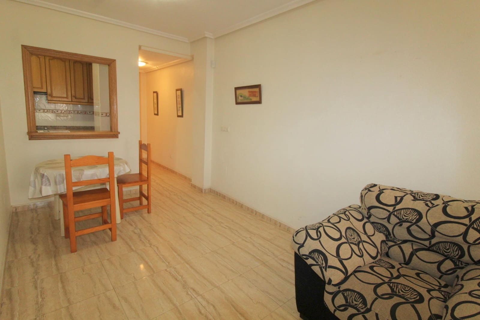 2 makuuhuone Huoneisto myytävänä paikassa Torrevieja - 159 000 € (Ref: 10166683)