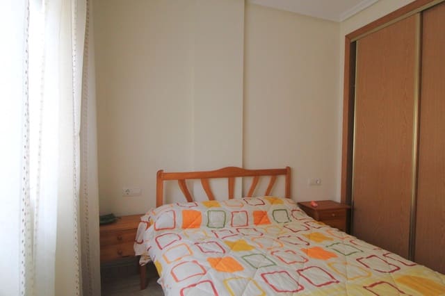 2 makuuhuone Huoneisto myytävänä paikassa Playa de los Locos, Torrevieja - 159 000 € (Ref: 10166683)