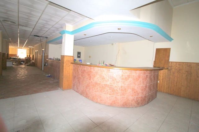 Commercial for sale in Playa de los Locos, Torrevieja - € 365,000 (Ref: 6158002)