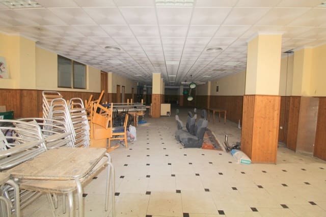 Commercial for sale in Playa de los Locos, Torrevieja - € 365,000 (Ref: 6158002)