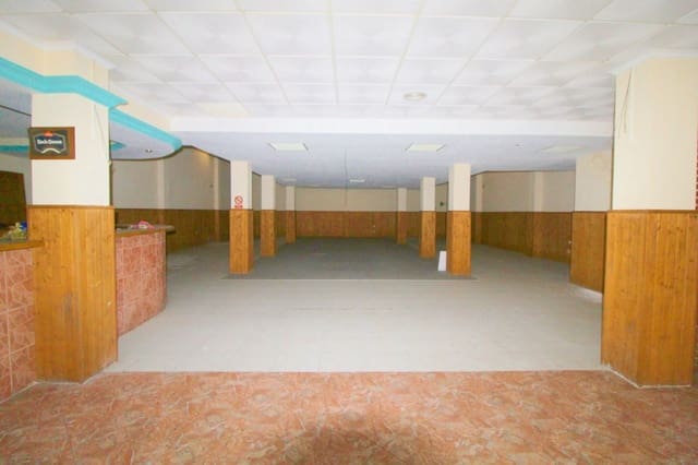 Commercial for sale in Playa de los Locos, Torrevieja - € 365,000 (Ref: 6158002)