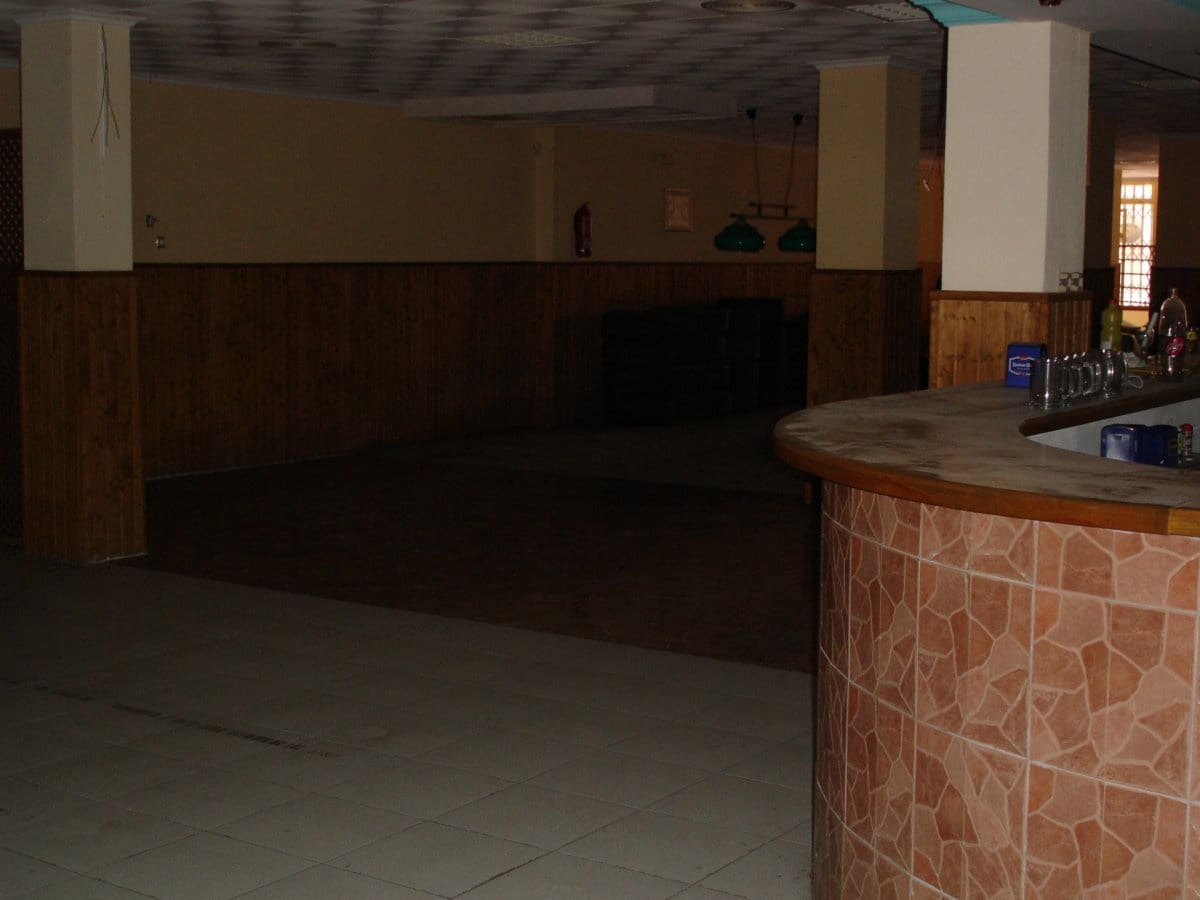 Erhverv til salg i Torrevieja - € 365.000 (Ref: 6158002)