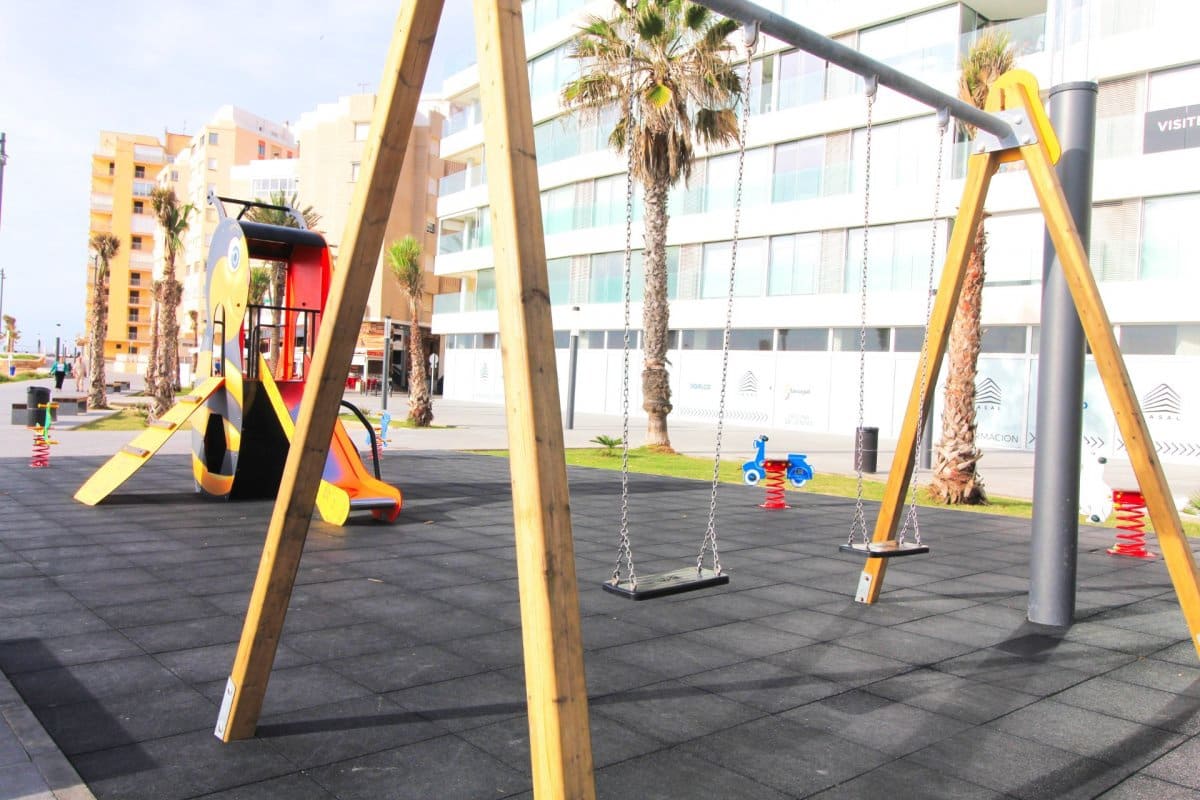 2 sypialnia Apartament na sprzedaż w Torrevieja - 165 000 € (Ref: 6158018)