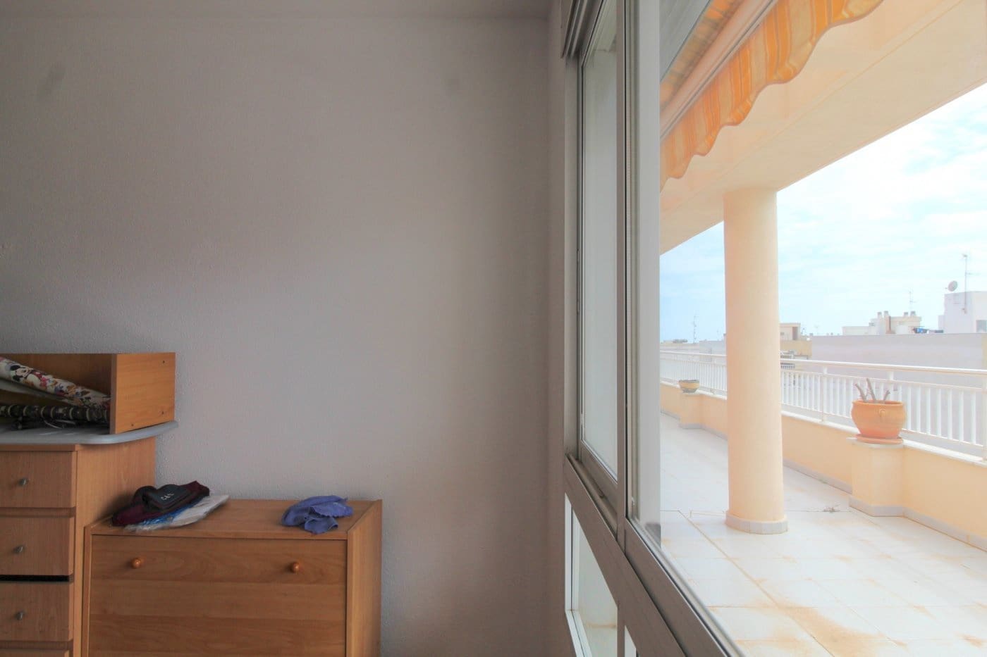 3 sypialnia Penthouse na sprzedaż w Torrevieja - 200 000 € (Ref: 6882218)