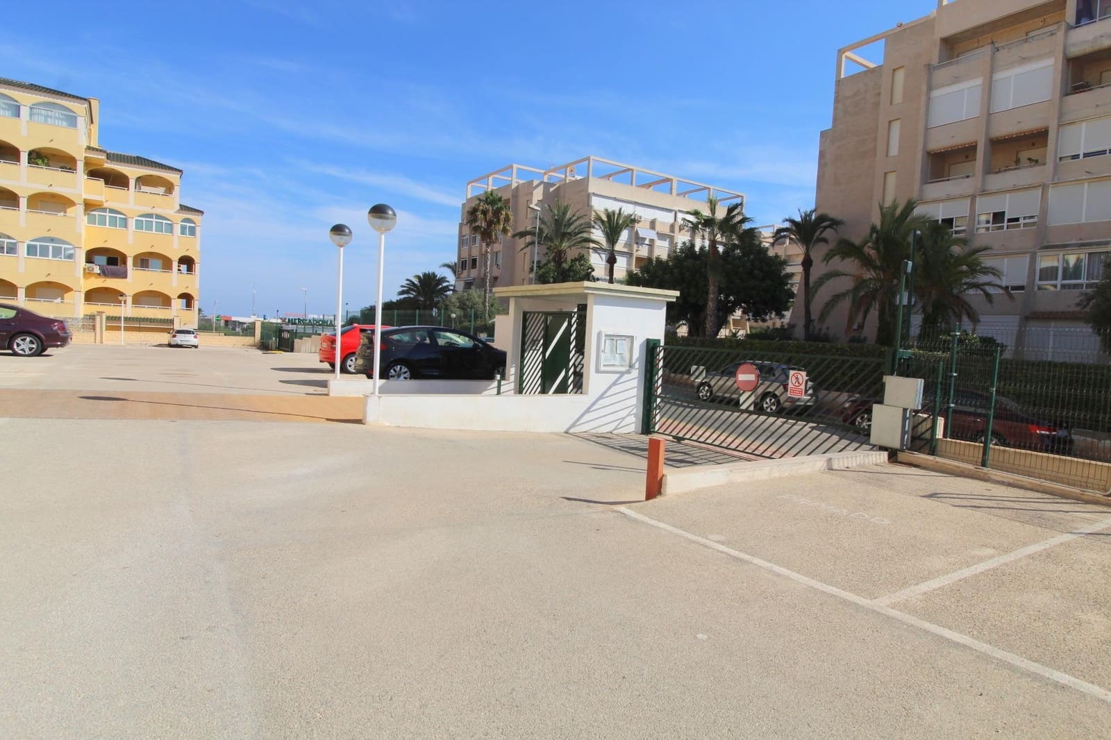 Garage til salg i La Mata - € 10.890 (Ref: 6893487)