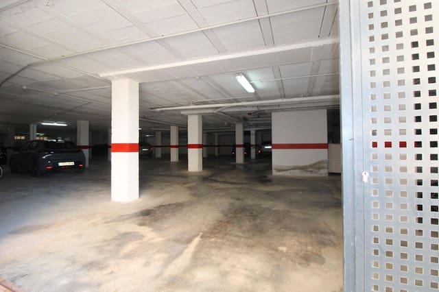 Garaż na sprzedaż w Cabo Cervera, Torrevieja - 10 500 € (Ref: 8573995)