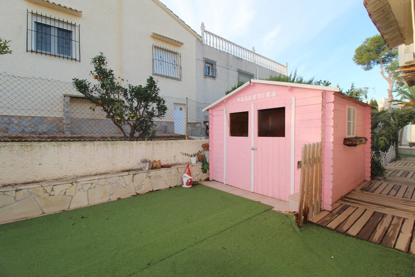 2 soveværelse Semi-Rækkehus til salg i Orihuela med swimmingpool - € 275.000 (Ref: 8634668)