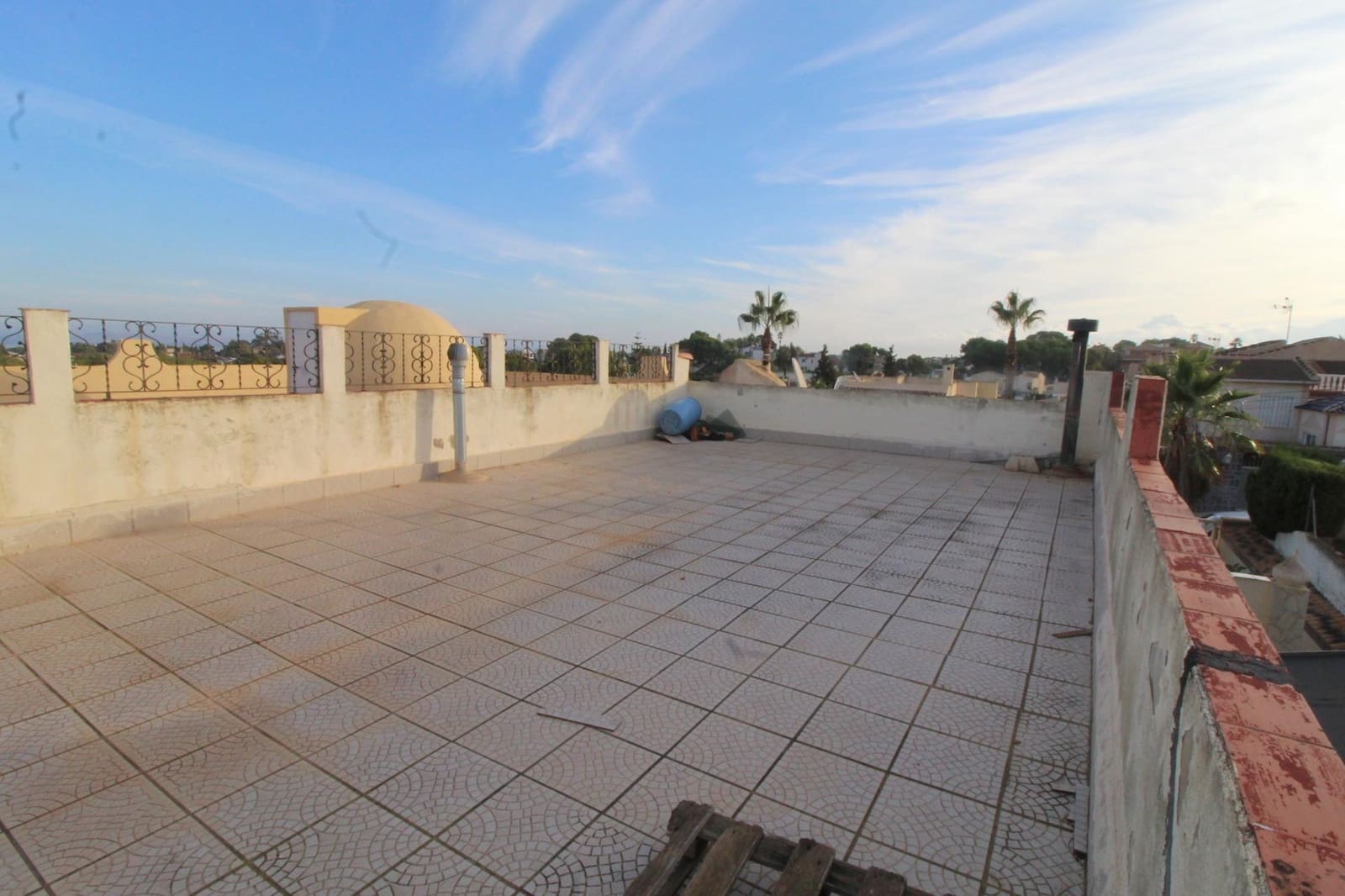 2 soveværelse Semi-Rækkehus til salg i Orihuela med swimmingpool - € 275.000 (Ref: 8634668)