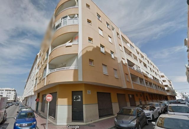 Garaż na sprzedaż w Antonio Machado, Torrevieja - 13 000 € (Ref: 8827963)