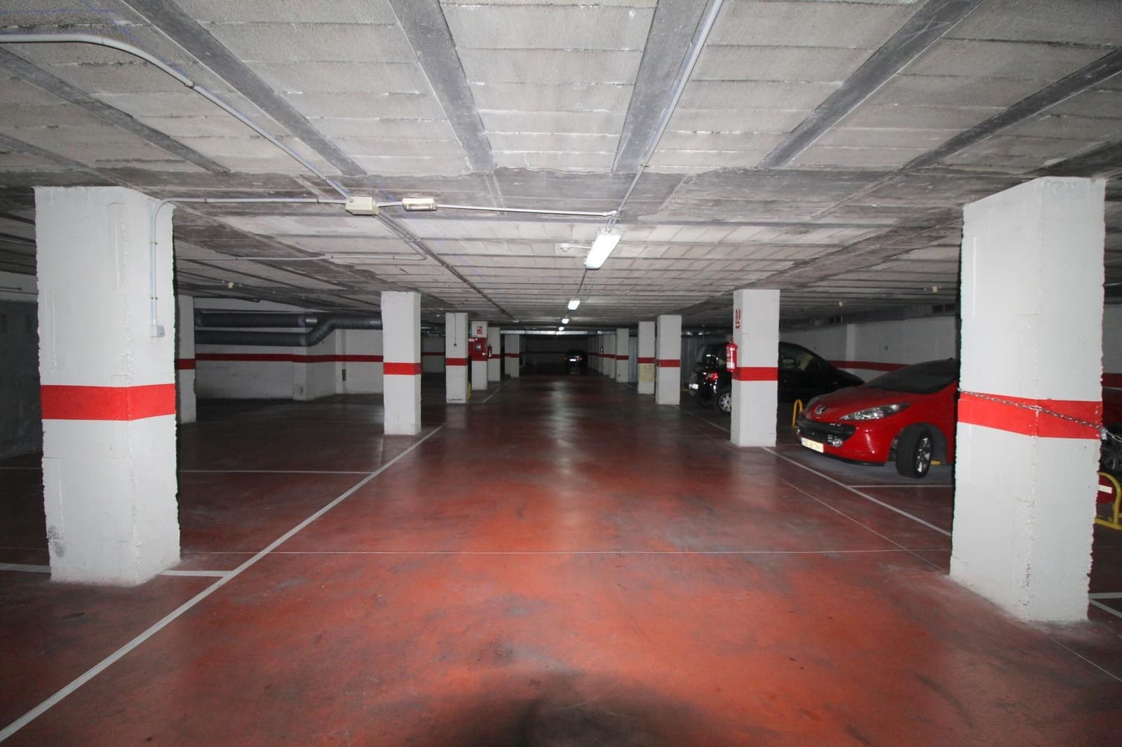 Garage til salg i Torrevieja - € 13.000 (Ref: 8827963)