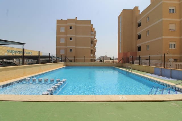 2 chambre Appartement à vendre à Aguas Nuevas, Torrevieja avec piscine - 129 900 € (Ref: 8935028)