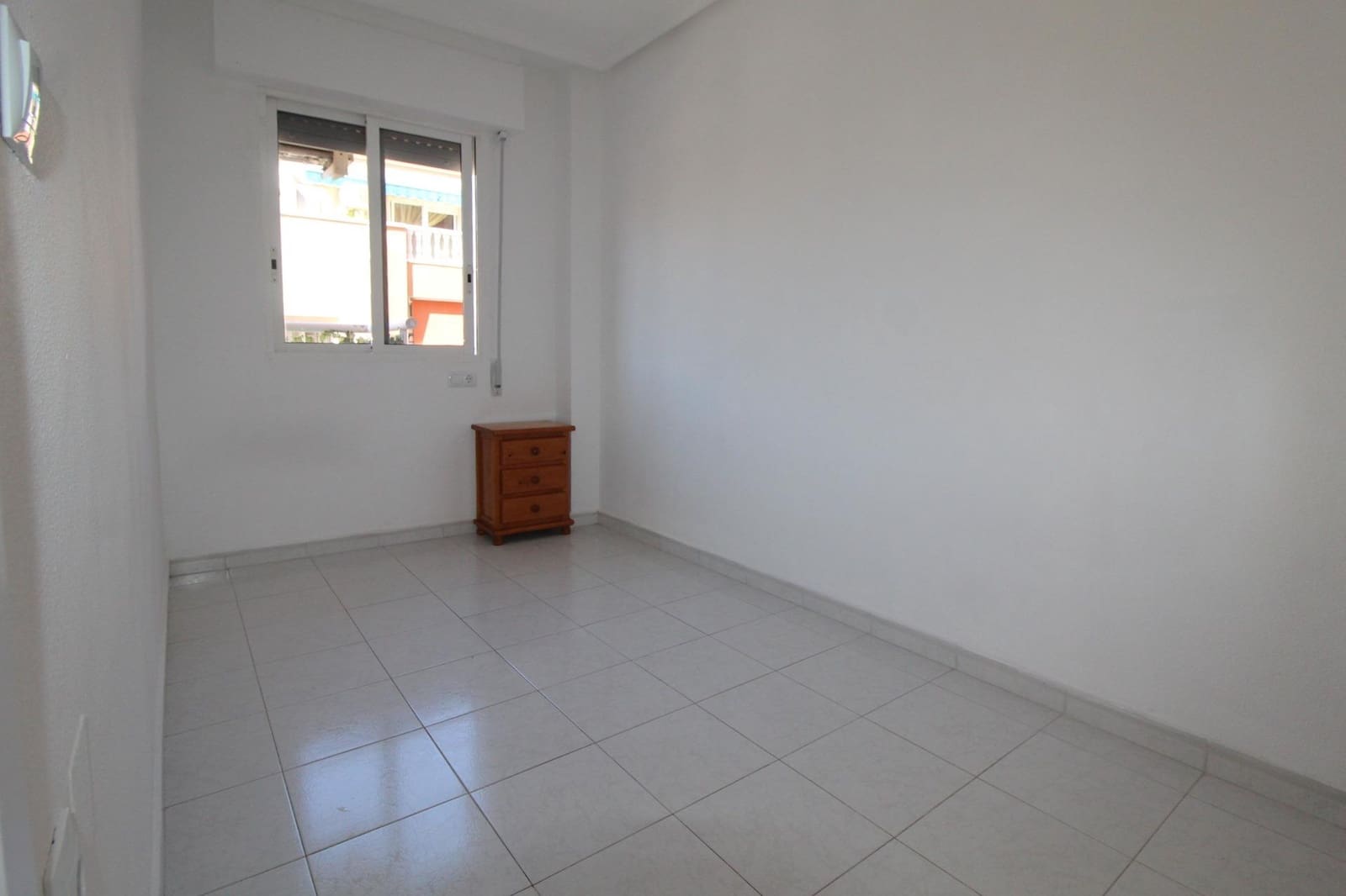 2 makuuhuone Huoneisto myytävänä paikassa Torrevieja - 110 000 € (Ref: 9112261)