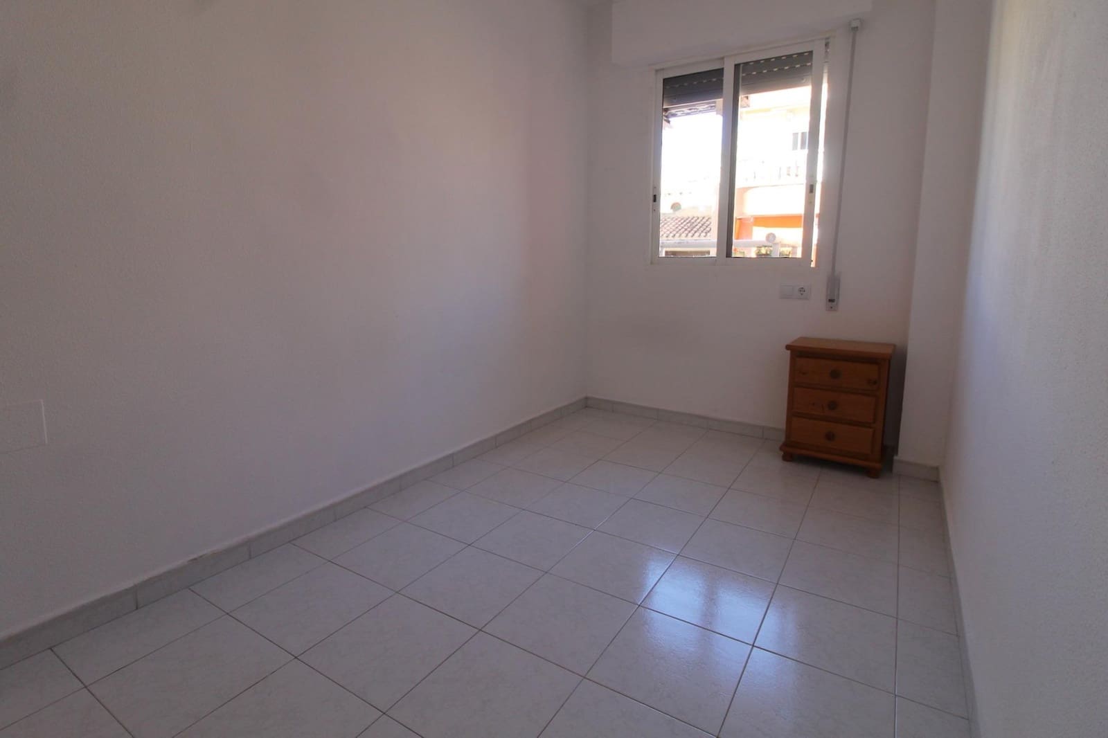 2 makuuhuone Huoneisto myytävänä paikassa Torrevieja - 110 000 € (Ref: 9112261)