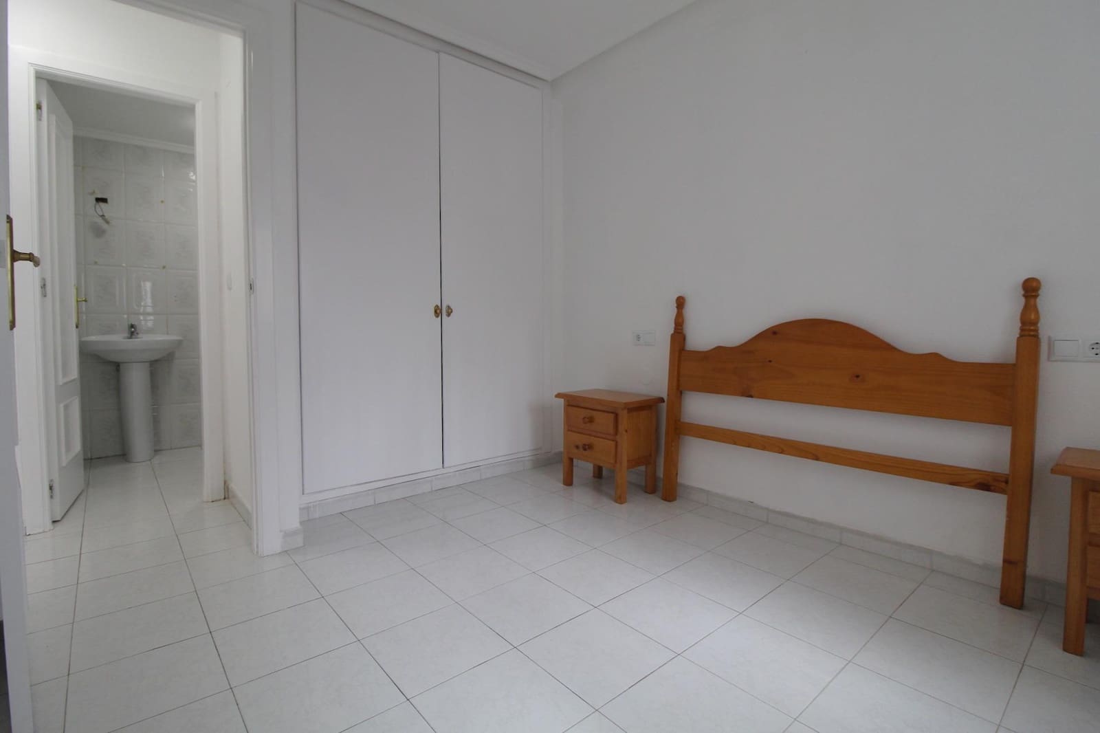 2 makuuhuone Huoneisto myytävänä paikassa Torrevieja - 110 000 € (Ref: 9112261)