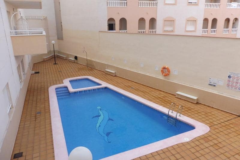 2 slaapkamer Appartement te koop in Torrevieja met zwembad - € 159.000 (Ref: 9264452)