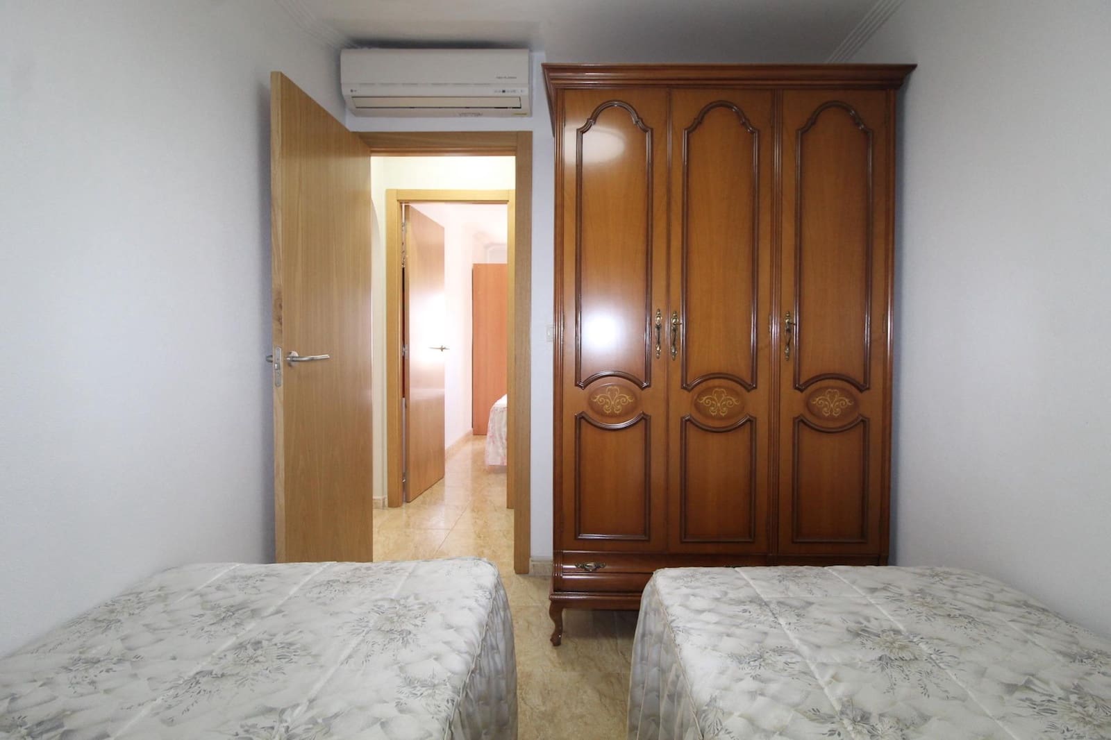 2 slaapkamer Appartement te koop in Torrevieja met zwembad - € 159.000 (Ref: 9264452)