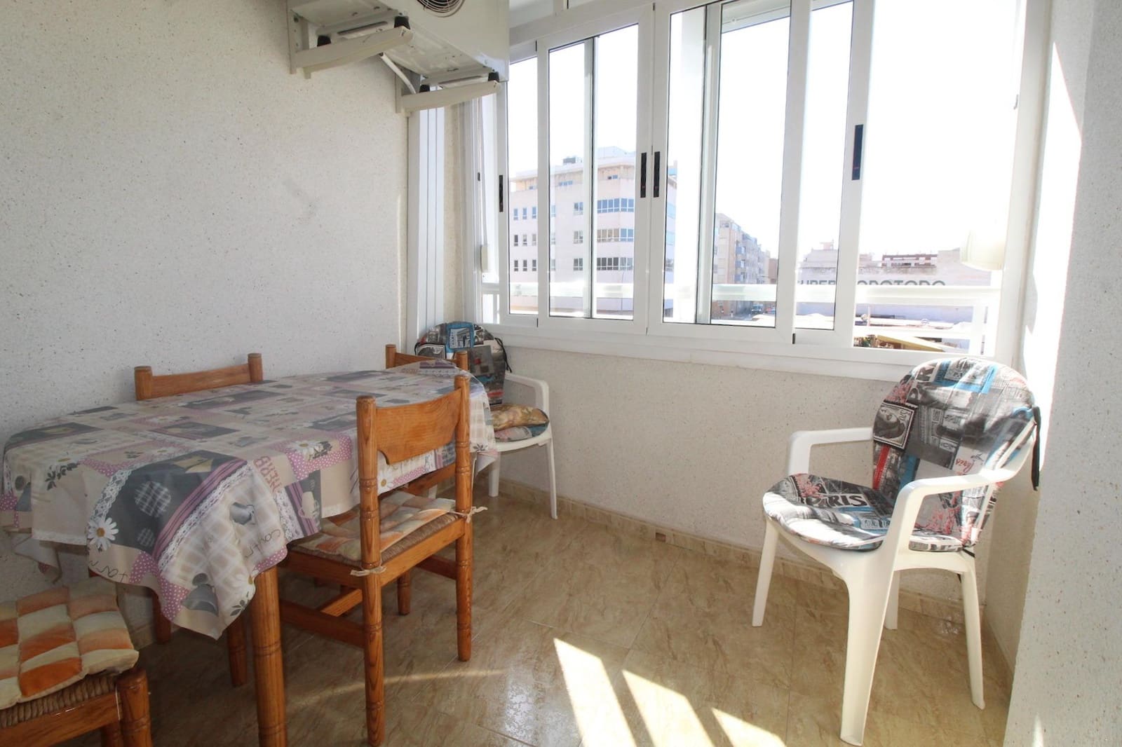 2 slaapkamer Appartement te koop in Torrevieja met zwembad - € 159.000 (Ref: 9264452)