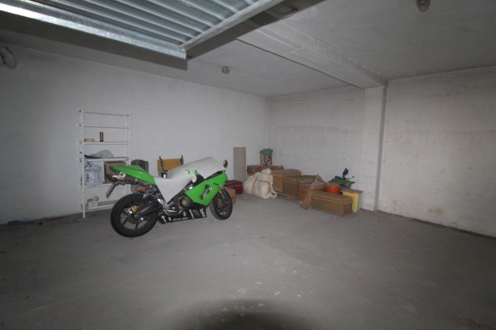 Garage till salu i Torrevieja - 13 000 € (Ref: 9395950)