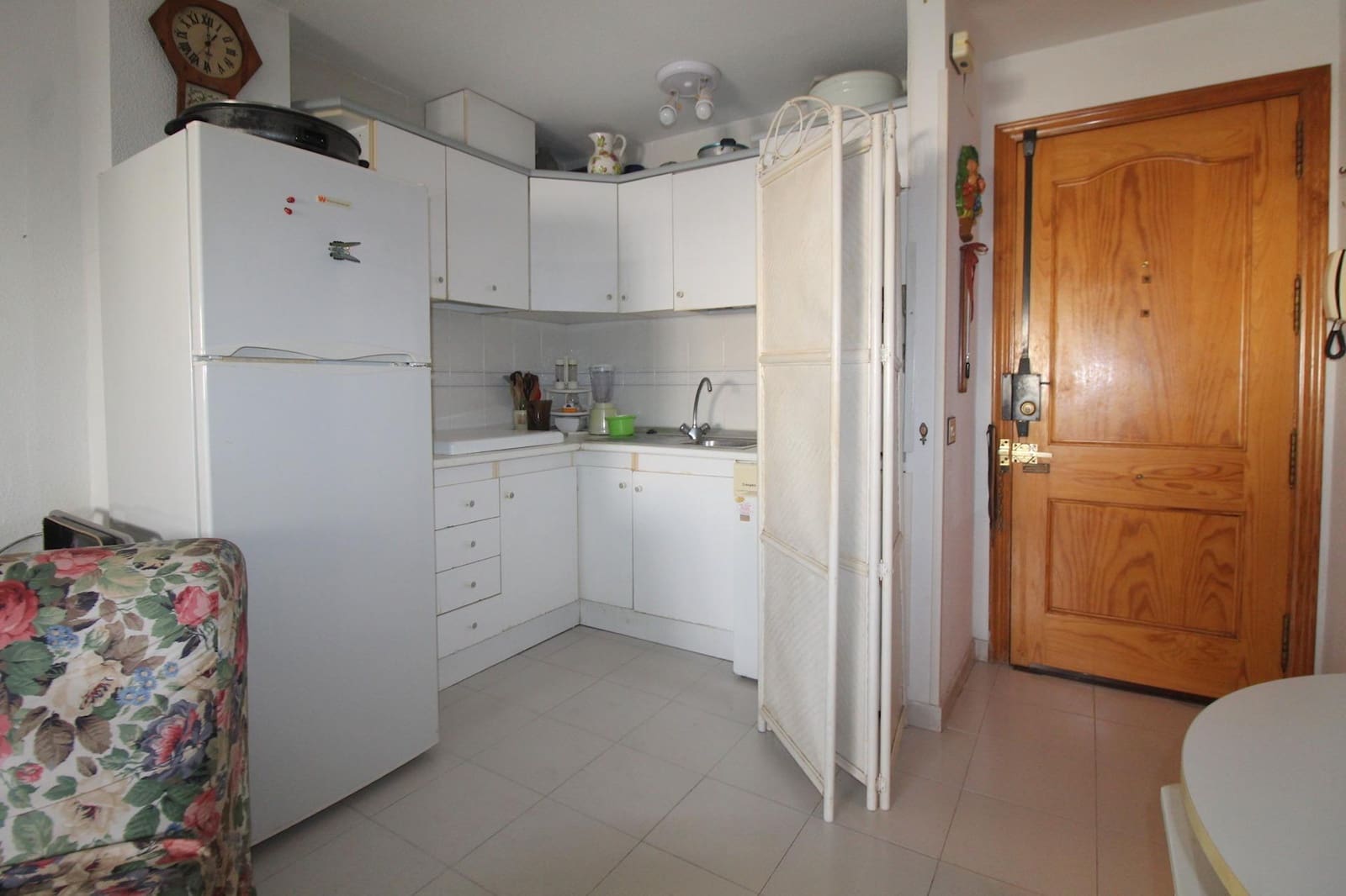 Ático de 1 habitación en Torrevieja en venta con piscina - 115.000 € (Ref: 9450236)