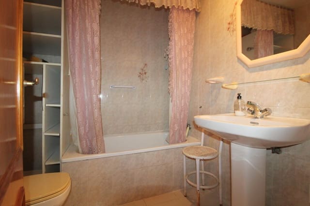 Ático de 1 habitación en Avenida Habaneras - Curva de Palangre, Torrevieja en venta con piscina - 115.000 € (Ref: 9450236)