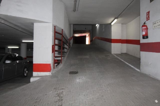 Garasje til salgs i Avenida Habaneras - Curva de Palangre, Torrevieja - € 12 000 (Ref: 9452085)