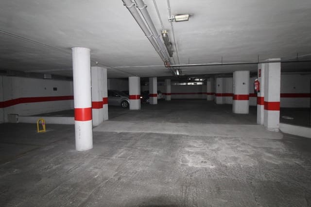 Garasje til salgs i Avenida Habaneras - Curva de Palangre, Torrevieja - € 12 000 (Ref: 9452085)