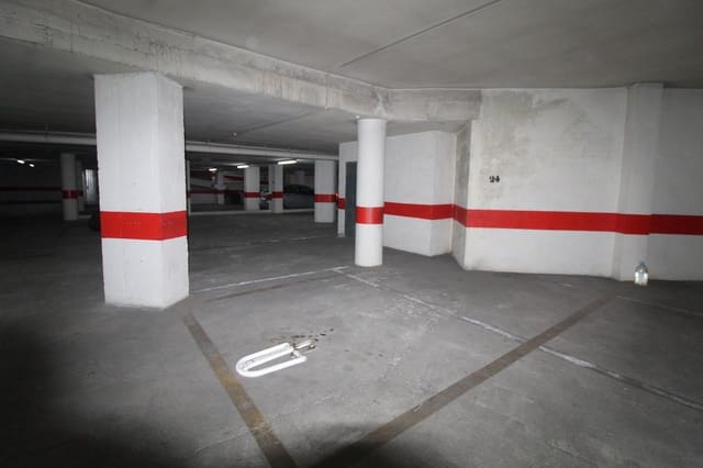 Garasje til salgs i Avenida Habaneras - Curva de Palangre, Torrevieja - € 12 000 (Ref: 9452085)