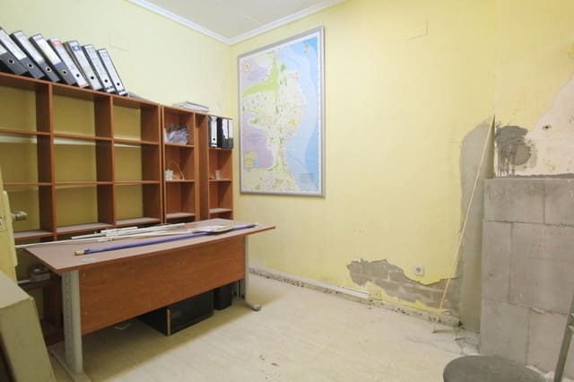 Kommersiell til salgs i Playa del Acequión, Torrevieja - € 105 000 (Ref: 9452086)