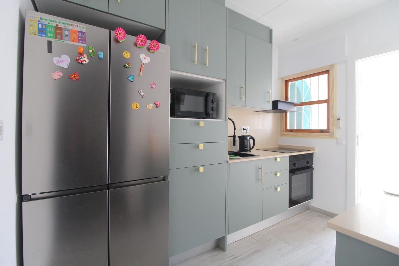 4 slaapkamer Villa te koop in Torrevieja met zwembad garage - € 368.000 (Ref: 9482019)