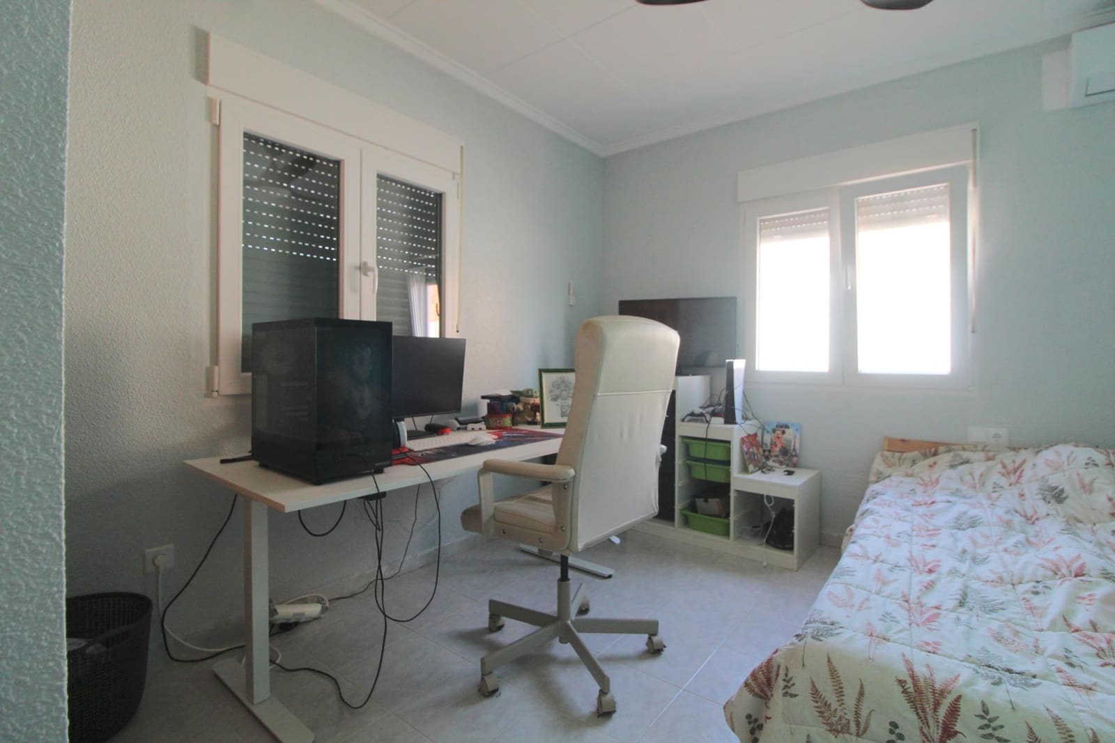 4 slaapkamer Villa te koop in Torrevieja met zwembad garage - € 368.000 (Ref: 9482019)